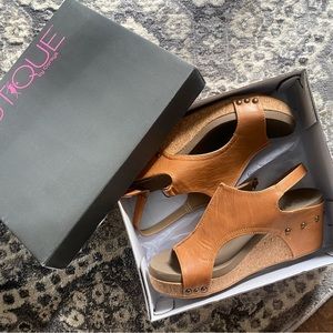 COPY - Boutique by Corkys, Carly in Cognac